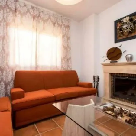 Magnifica Casa Salteras
